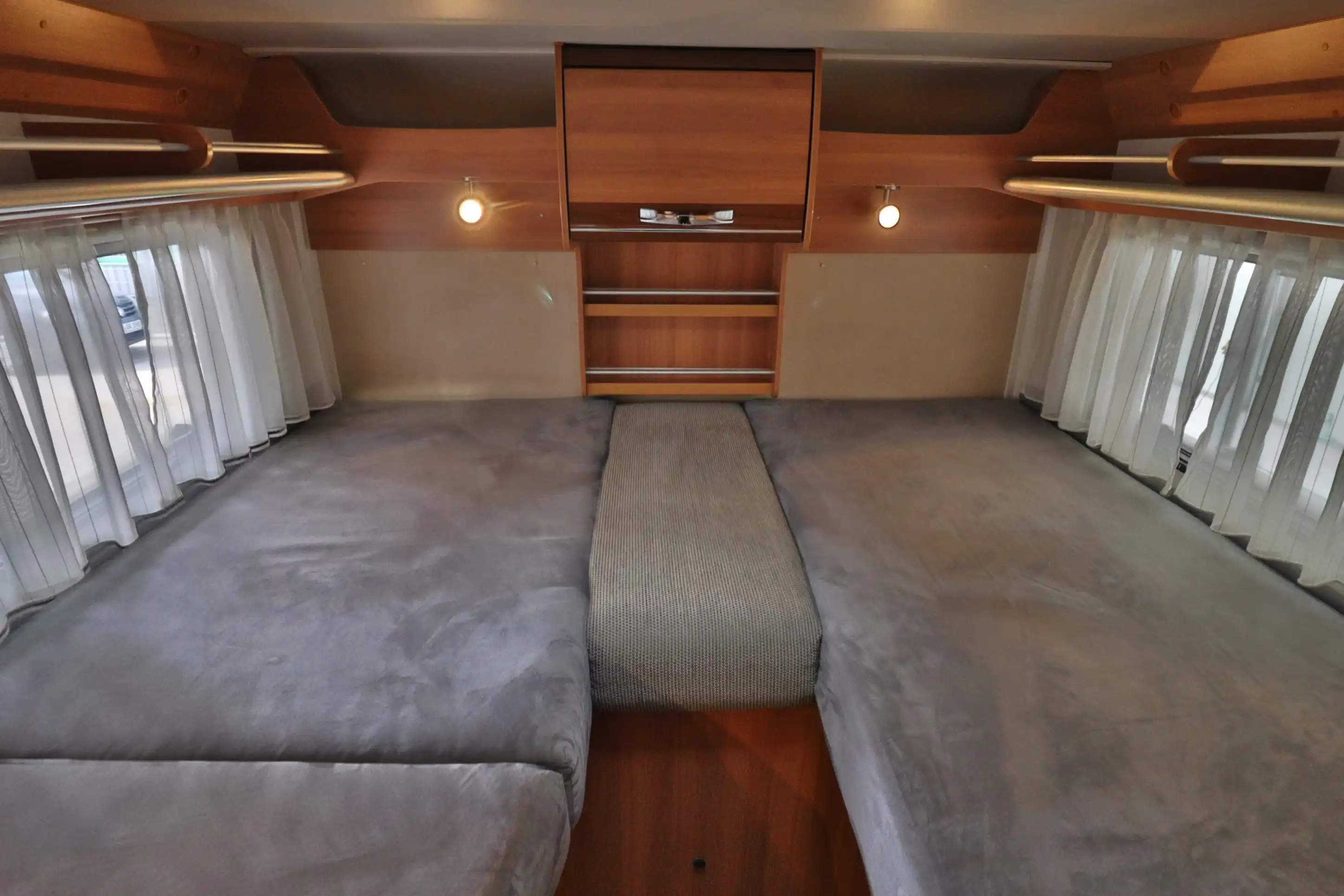 HYMER-ERIBA Van 562 Whiteline 